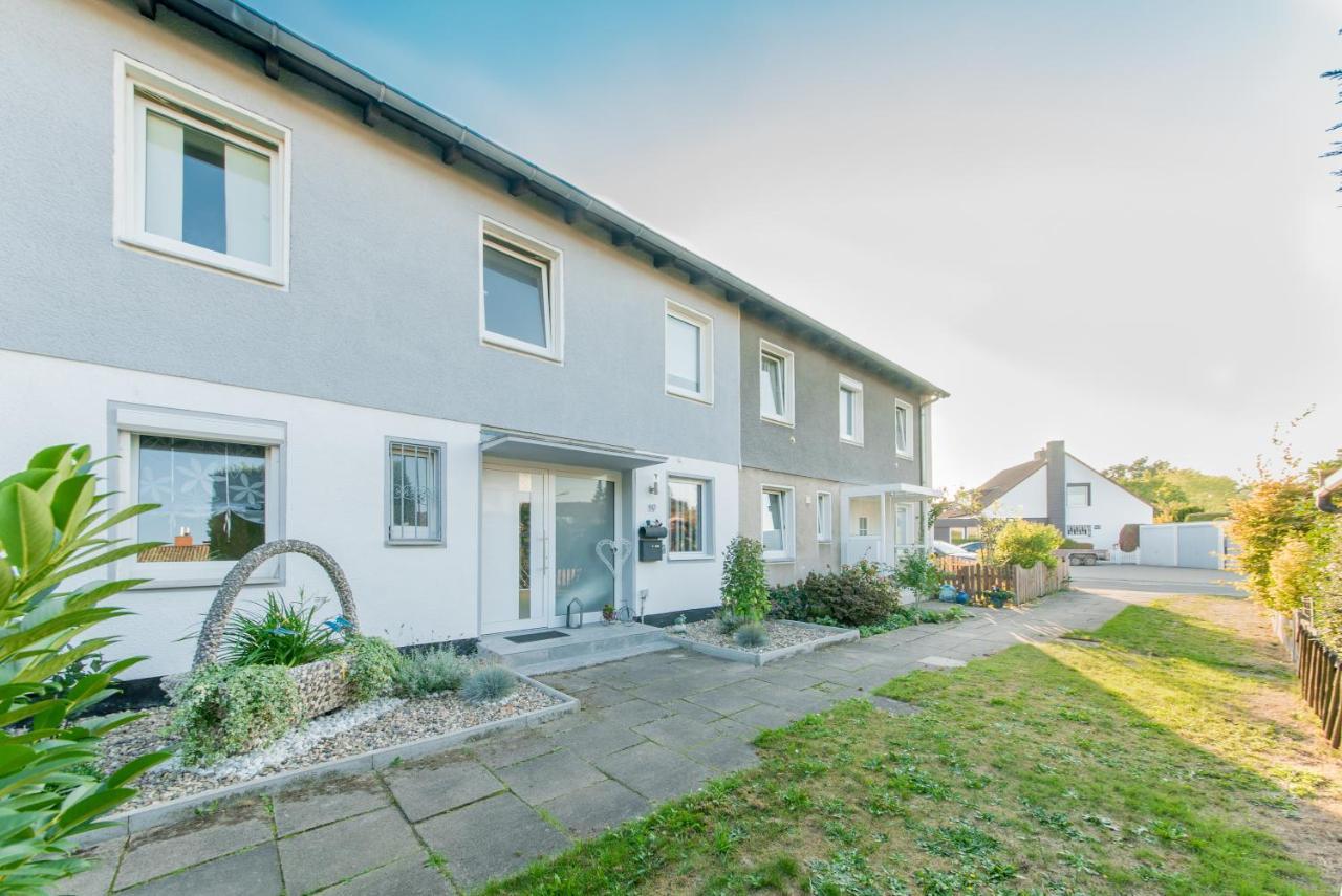 Villa Privathaus Langenhagen  Hannover Exterior foto